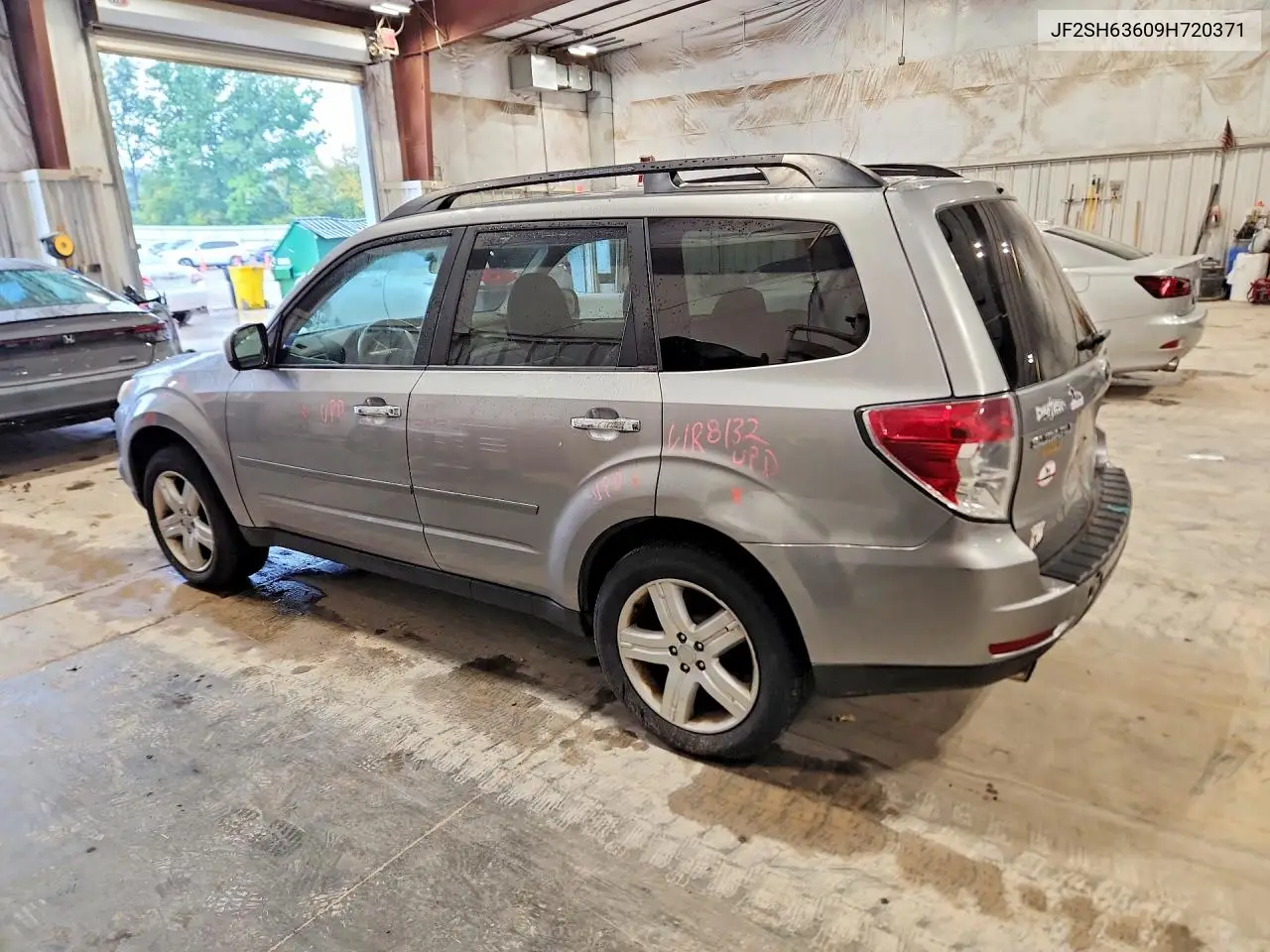 2009 SUBARU FORESTER VIN JF2SH63609H720371 — фото 2