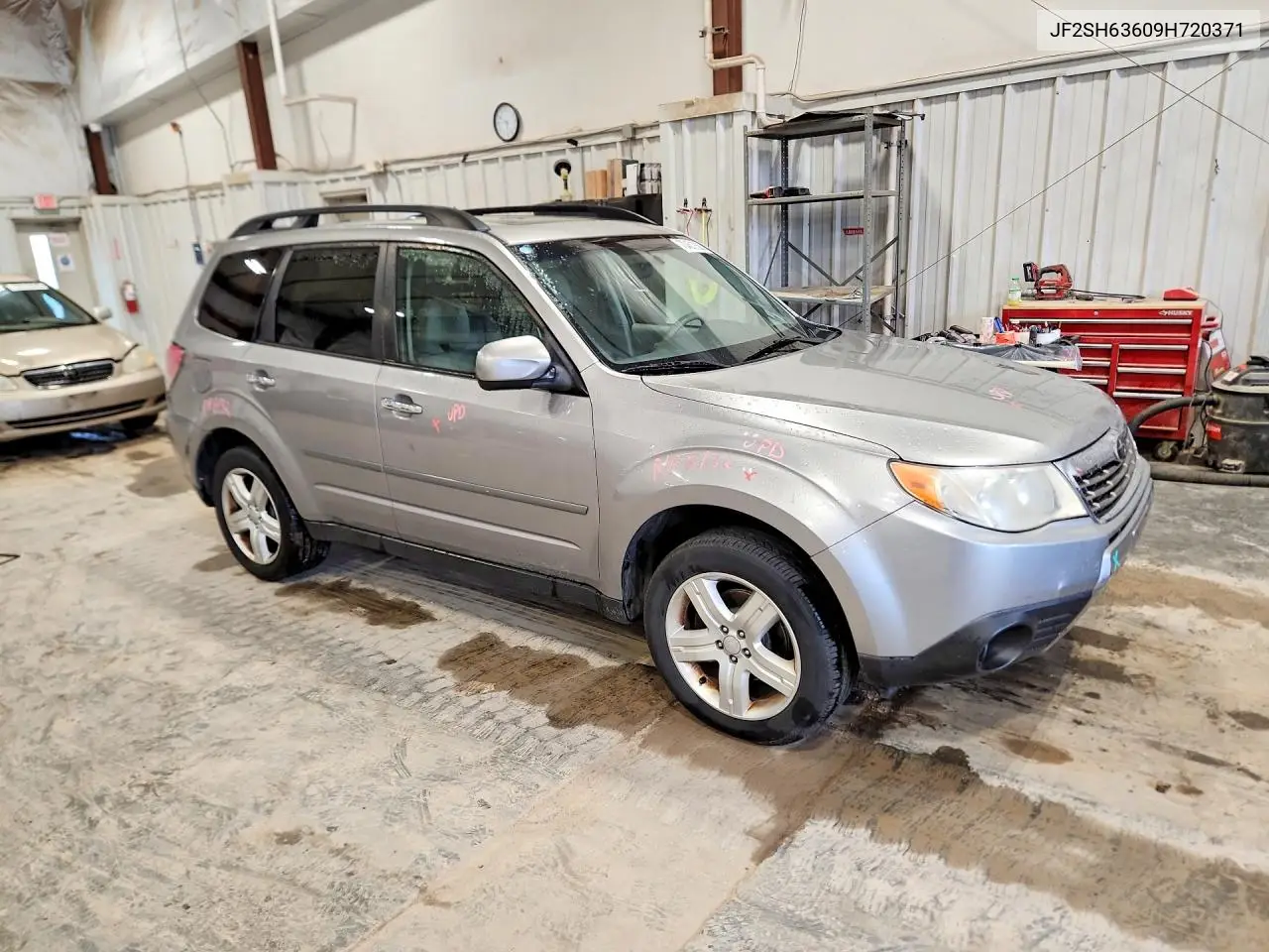 2009 SUBARU FORESTER VIN JF2SH63609H720371 — фото 4
