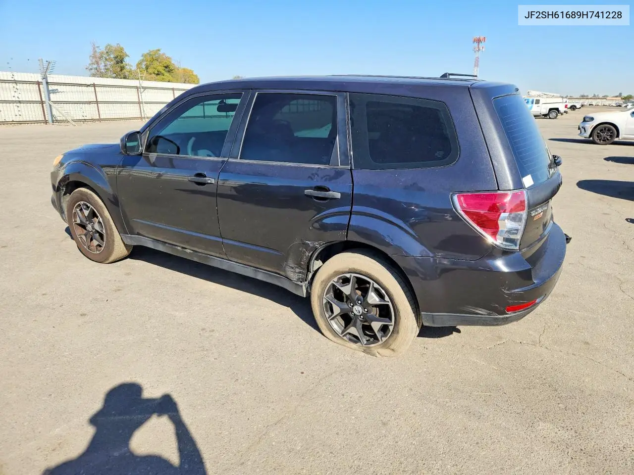 2009 SUBARU FORESTER VIN JF2SH61689H741228 — фото 2