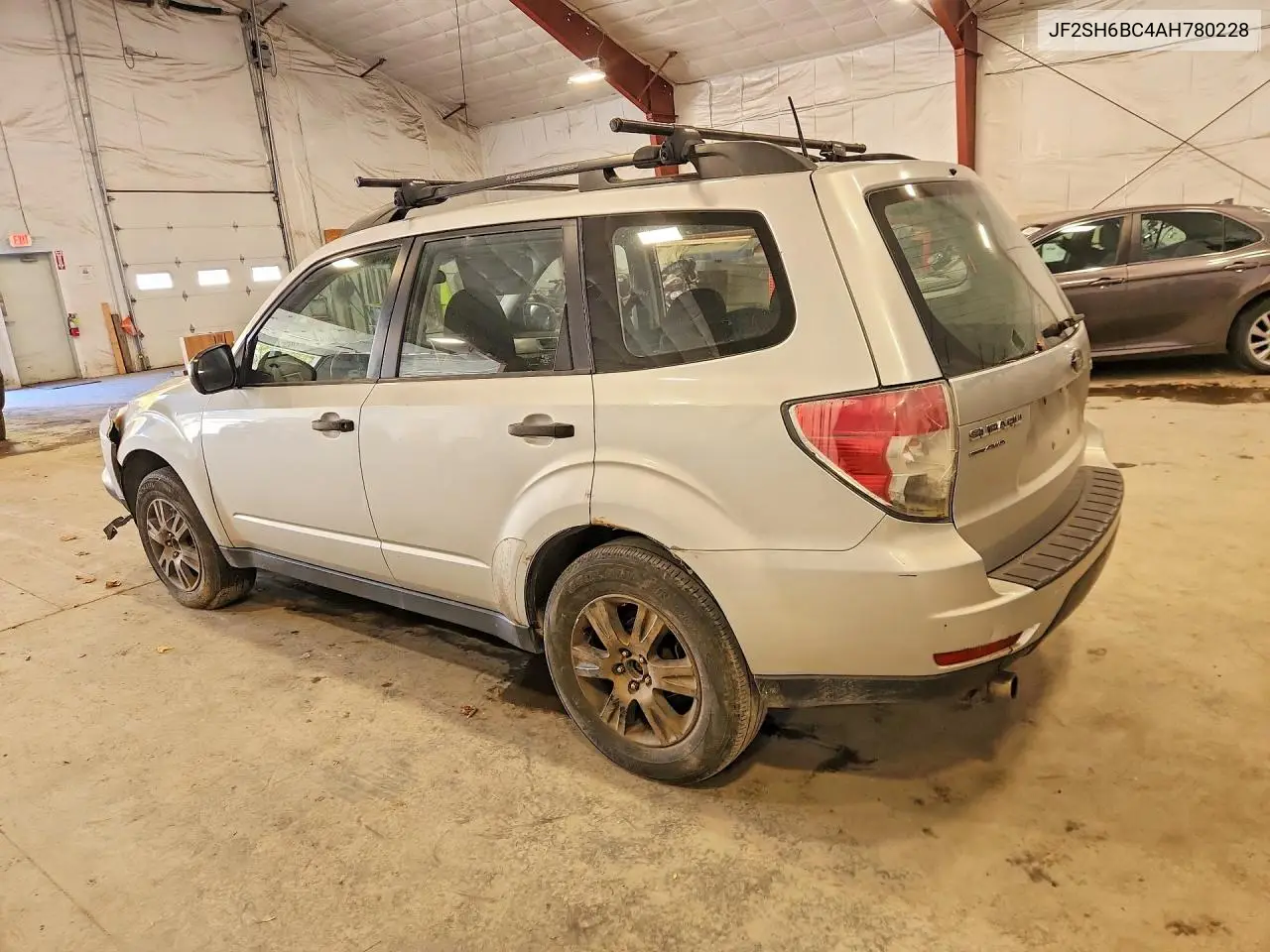 2010 SUBARU FORESTER VIN JF2SH6BC4AH780228 — фото 2