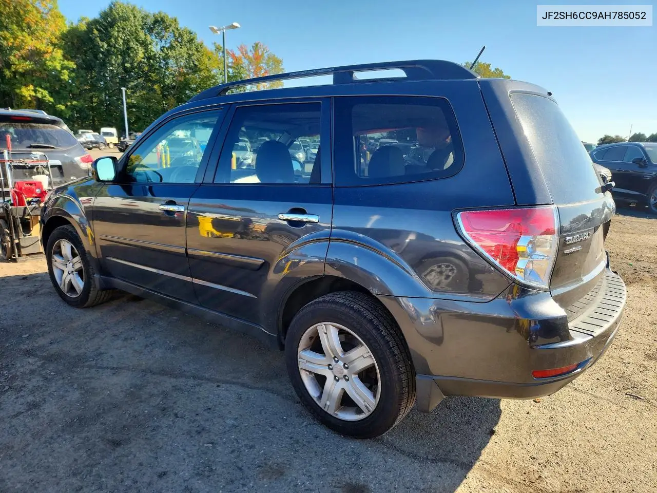2010 SUBARU FORESTER VIN JF2SH6CC9AH785052 — фото 2