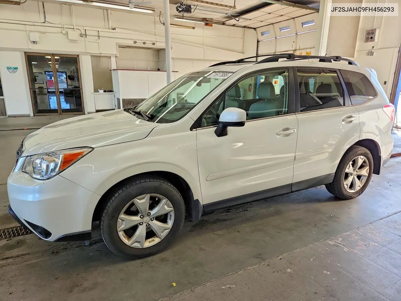 SUBARU FORESTER 2015, VIN JF2SJAHC9FH456293
