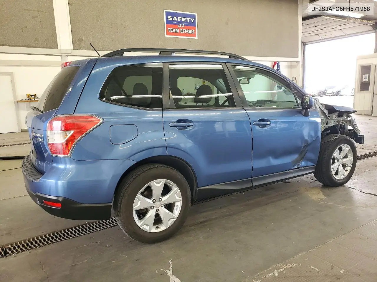 2015 SUBARU FORESTER VIN JF2SJAFC6FH571968 — фото 3