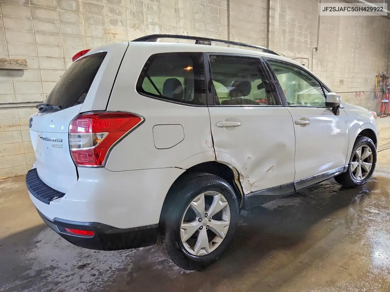 2016 SUBARU FORESTER VIN JF2SJAFC5GH429922 — фото 3