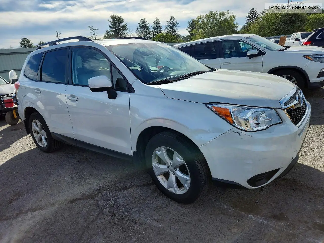 2016 SUBARU FORESTER VIN JF2SJADC6GH418687 — фото 4