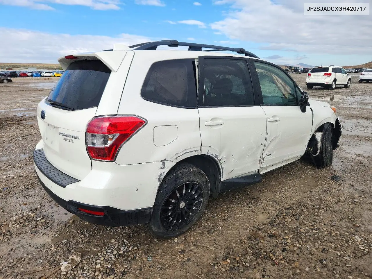 2016 SUBARU FORESTER VIN JF2SJADCXGH420717 — фото 3