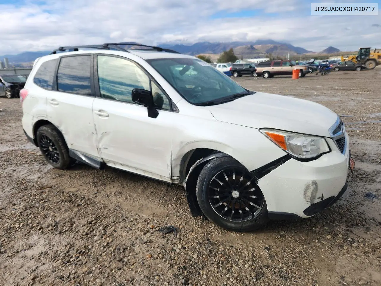 2016 SUBARU FORESTER VIN JF2SJADCXGH420717 — фото 4