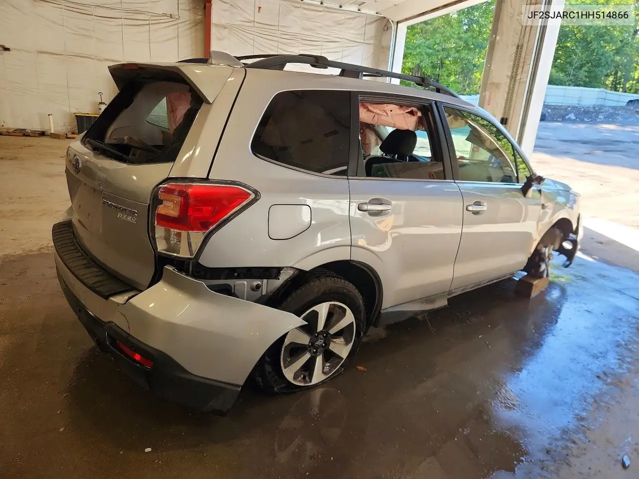 2017 SUBARU FORESTER VIN JF2SJARC1HH514866 — фото 3