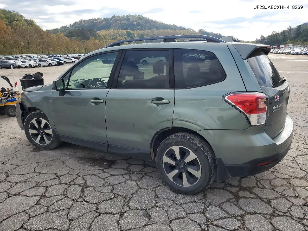 2017 SUBARU FORESTER VIN JF2SJAECXHH418269 — фото 2