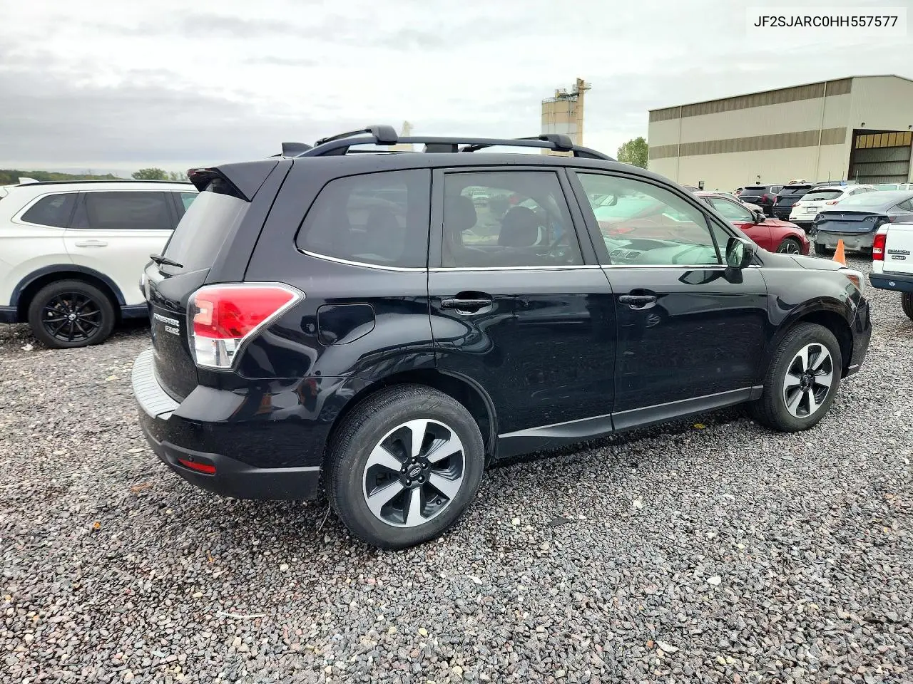 2017 SUBARU FORESTER VIN JF2SJARC0HH557577 — фото 3
