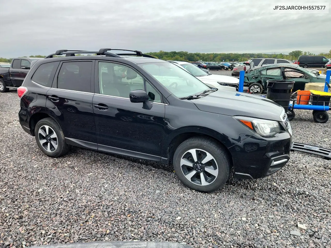 2017 SUBARU FORESTER VIN JF2SJARC0HH557577 — фото 4