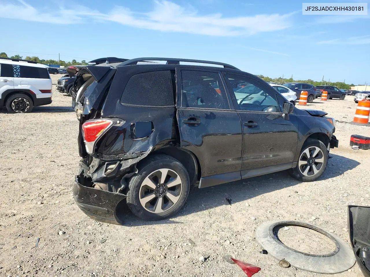 2017 SUBARU FORESTER VIN JF2SJADCXHH430181 — фото 3