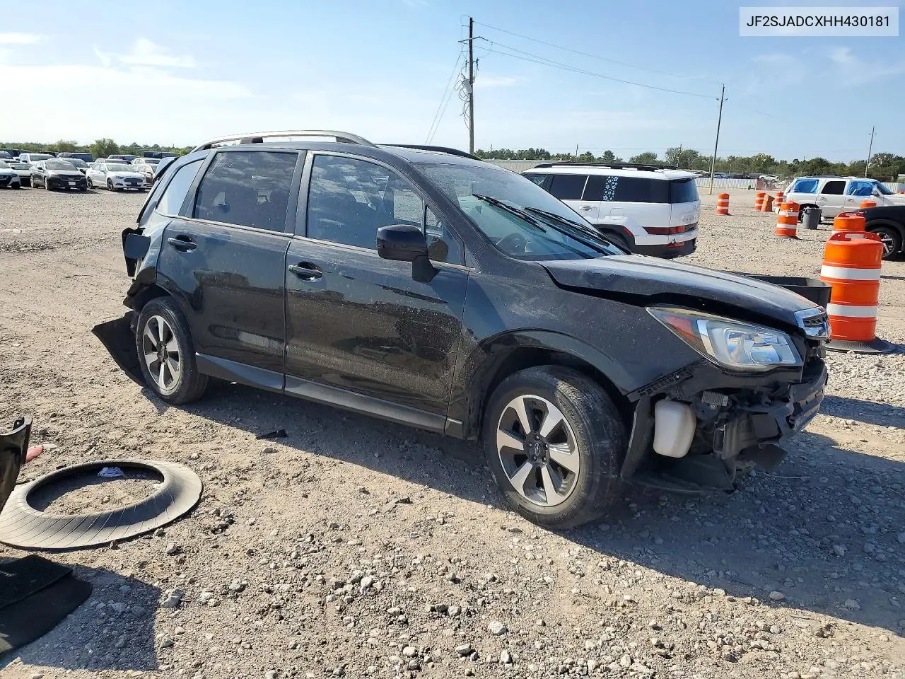 2017 SUBARU FORESTER VIN JF2SJADCXHH430181 — фото 4