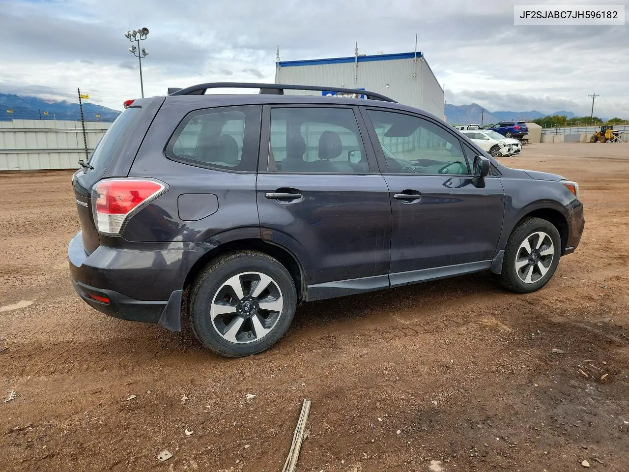 2018 SUBARU FORESTER VIN JF2SJABC7JH596182 — фото 3