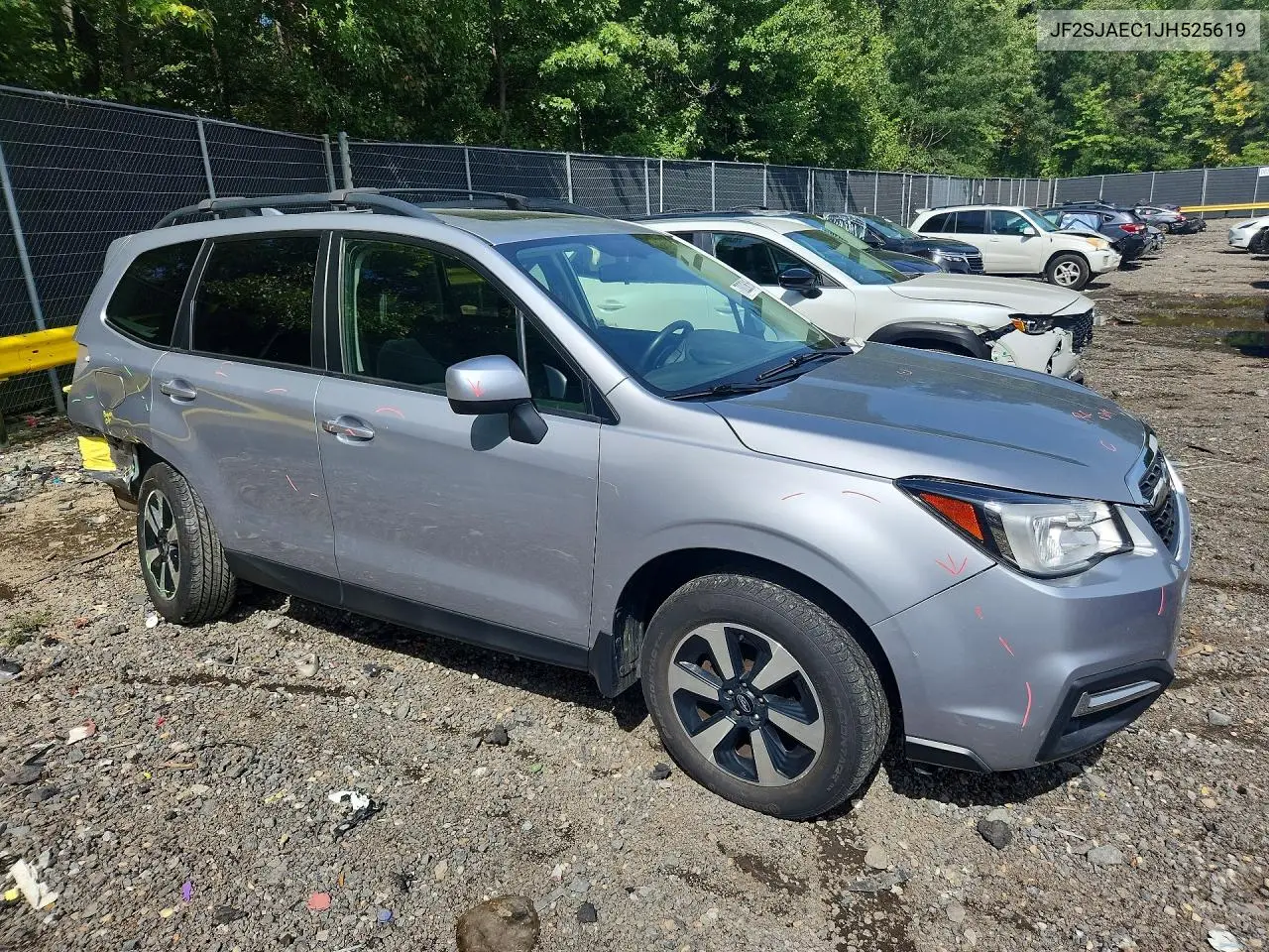 2018 SUBARU FORESTER VIN JF2SJAEC1JH525619 — фото 4