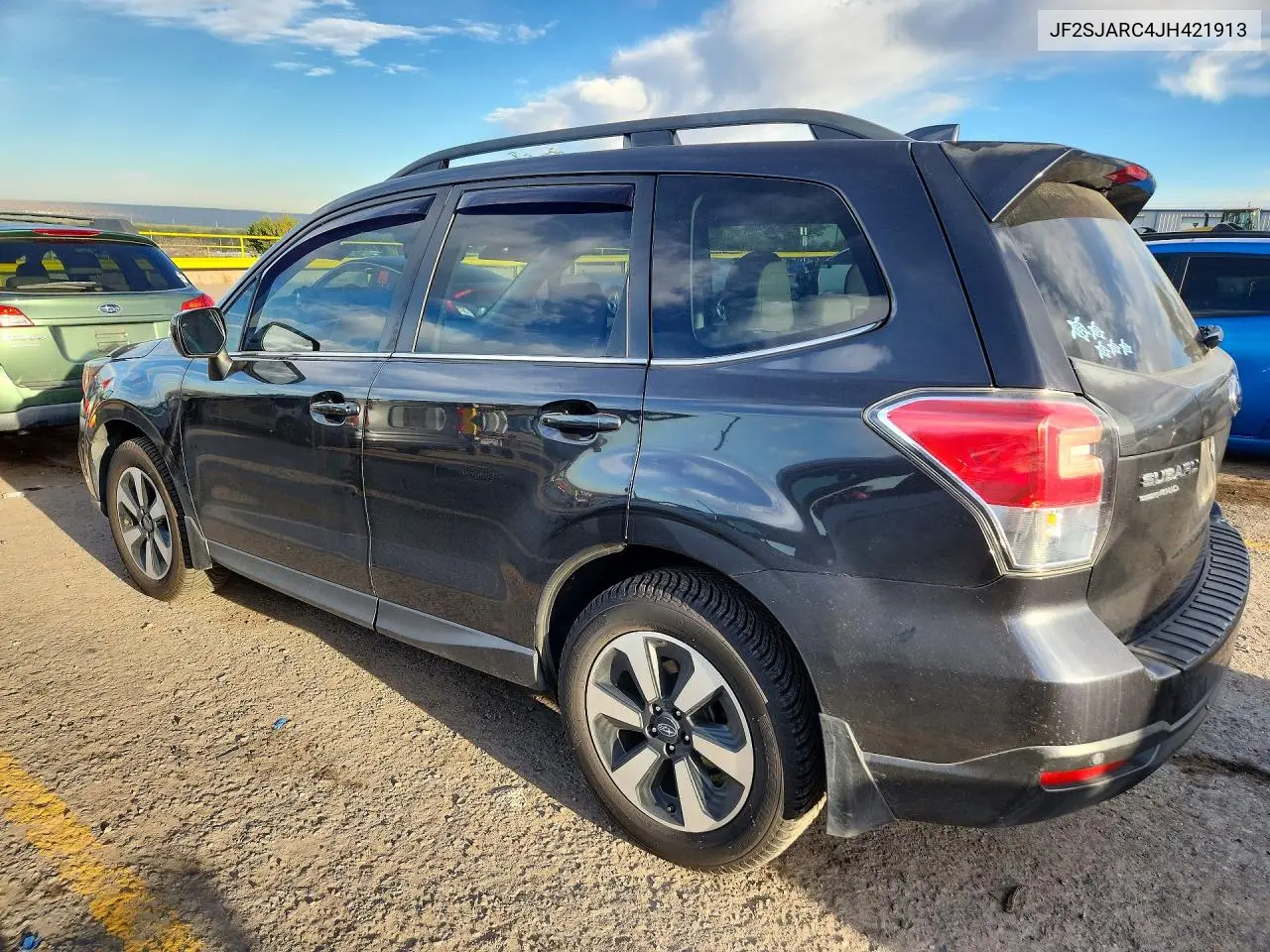 2018 SUBARU FORESTER VIN JF2SJARC4JH421913 — фото 2