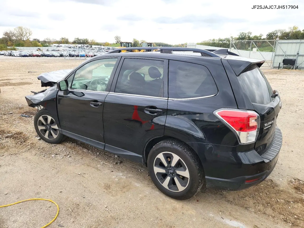 2018 SUBARU FORESTER VIN JF2SJAJC7JH517904 — фото 2