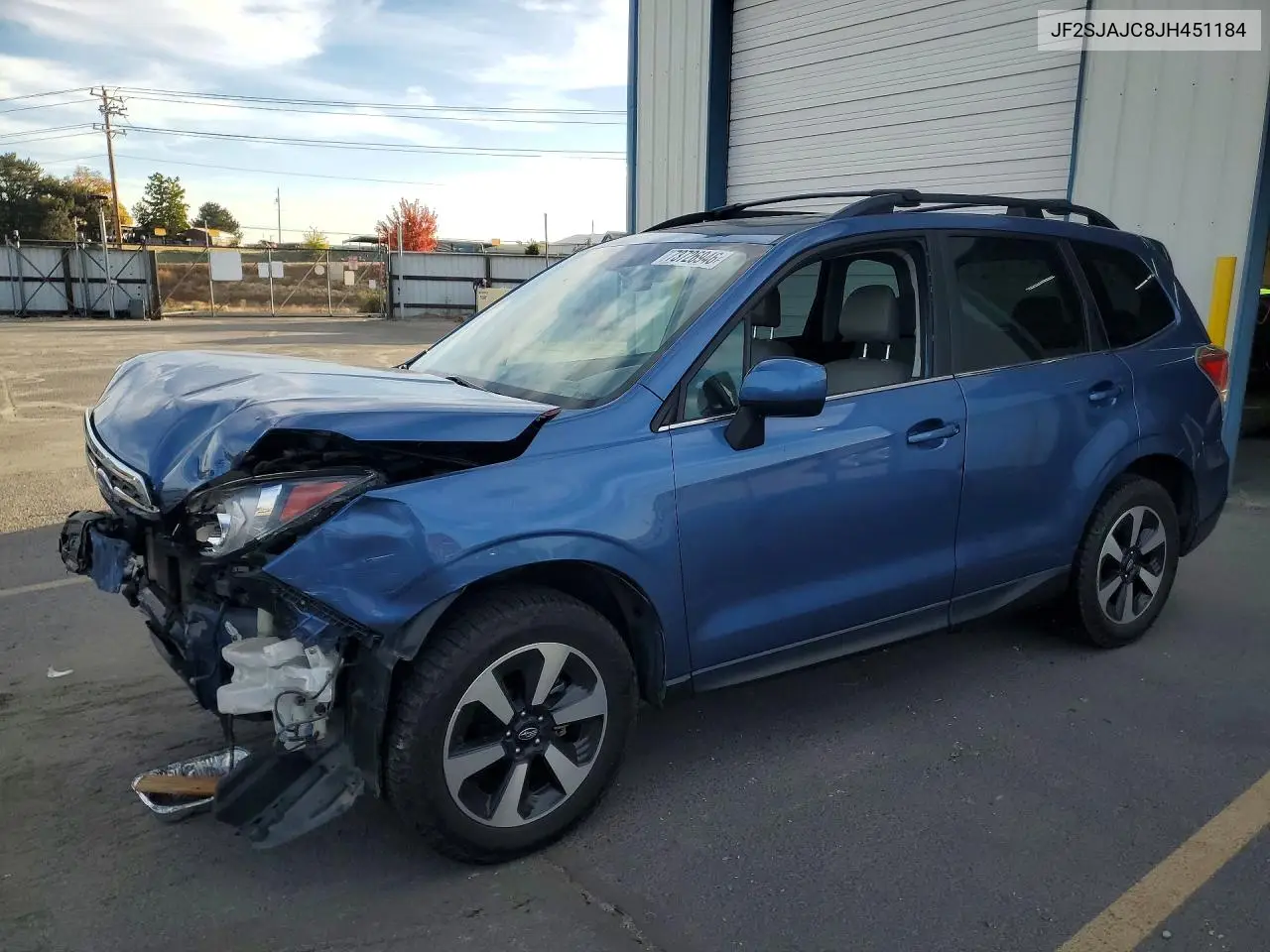 SUBARU FORESTER 2018, VIN JF2SJAJC8JH451184