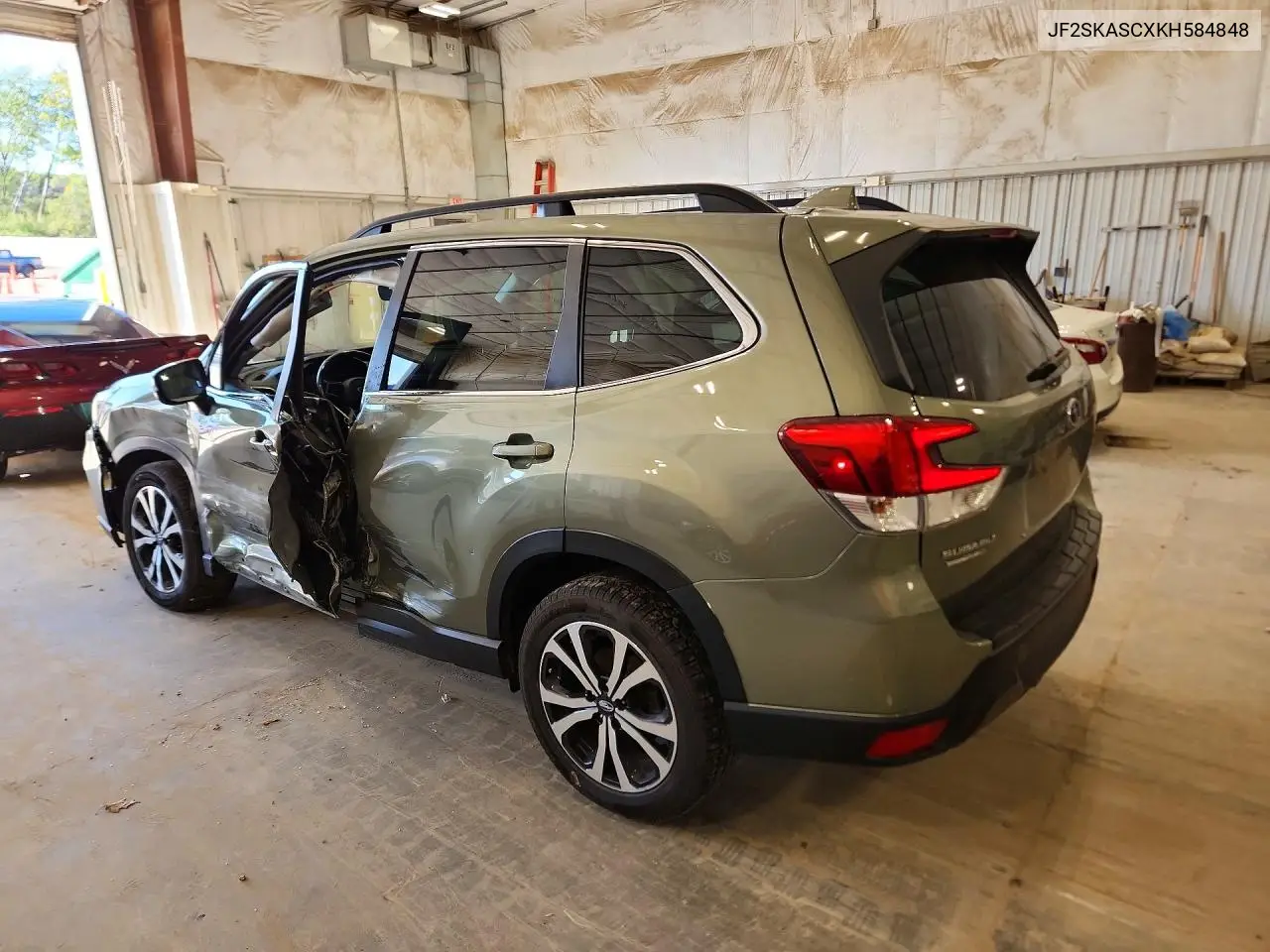 2019 SUBARU FORESTER VIN JF2SKASCXKH584848 — фото 2