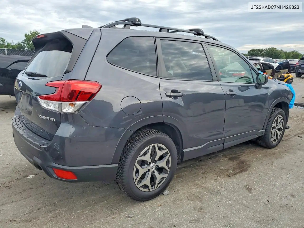 2022 SUBARU FORESTER VIN JF2SKADC7NH429823 — фото 3