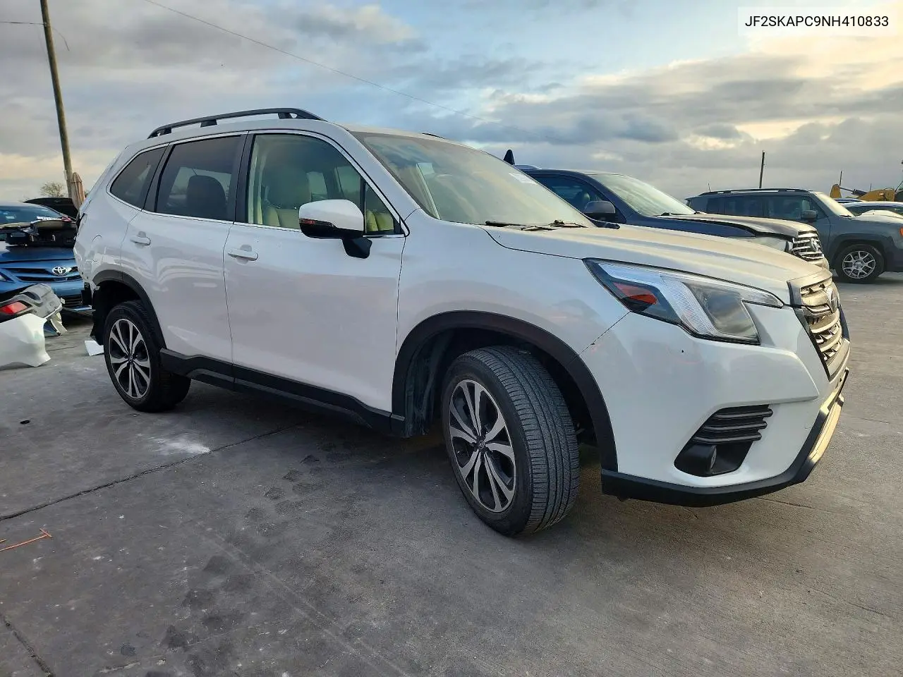 2022 SUBARU FORESTER VIN JF2SKAPC9NH410833 — фото 4