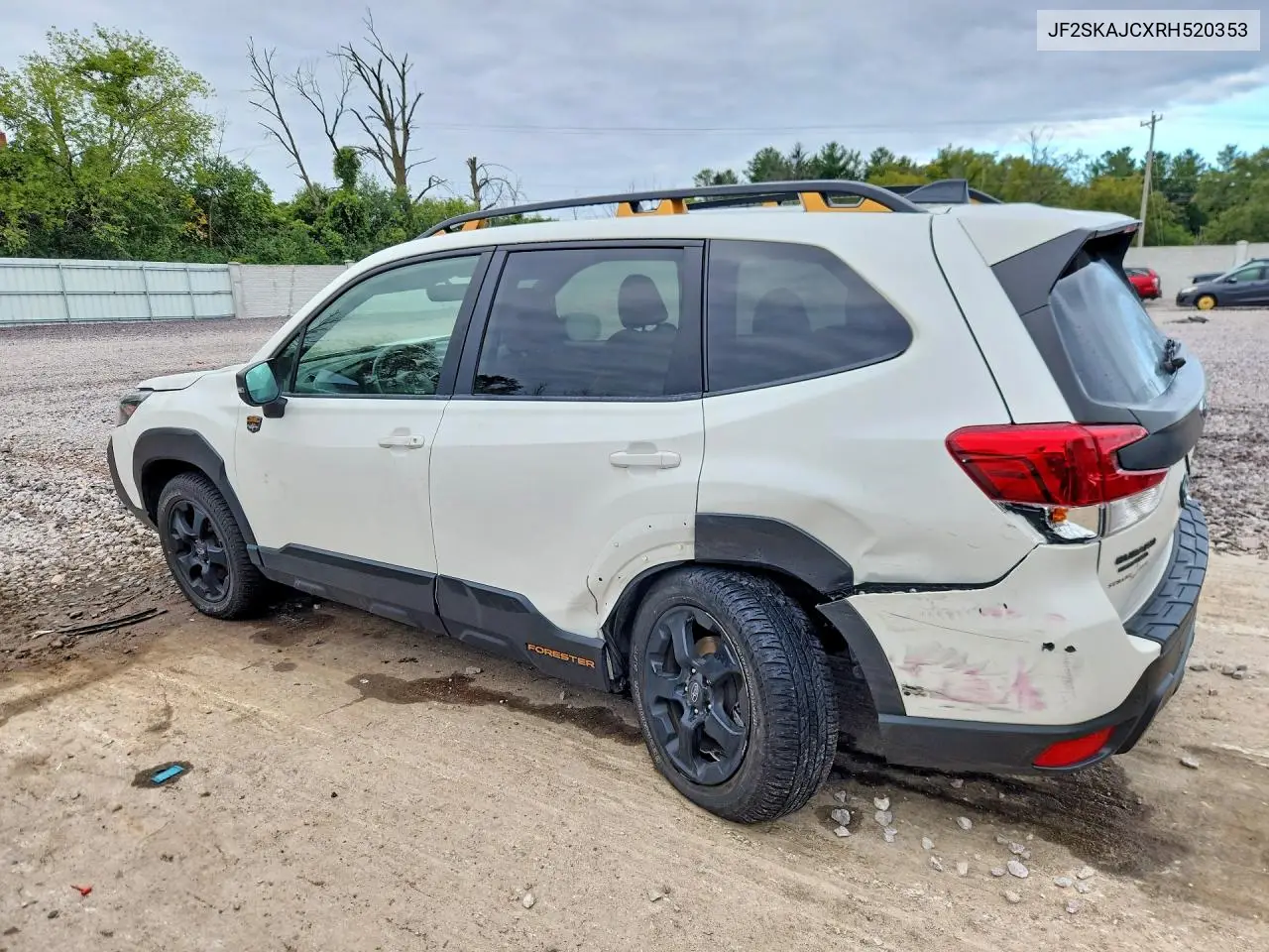 2024 SUBARU FORESTER VIN JF2SKAJCXRH520353 — фото 2