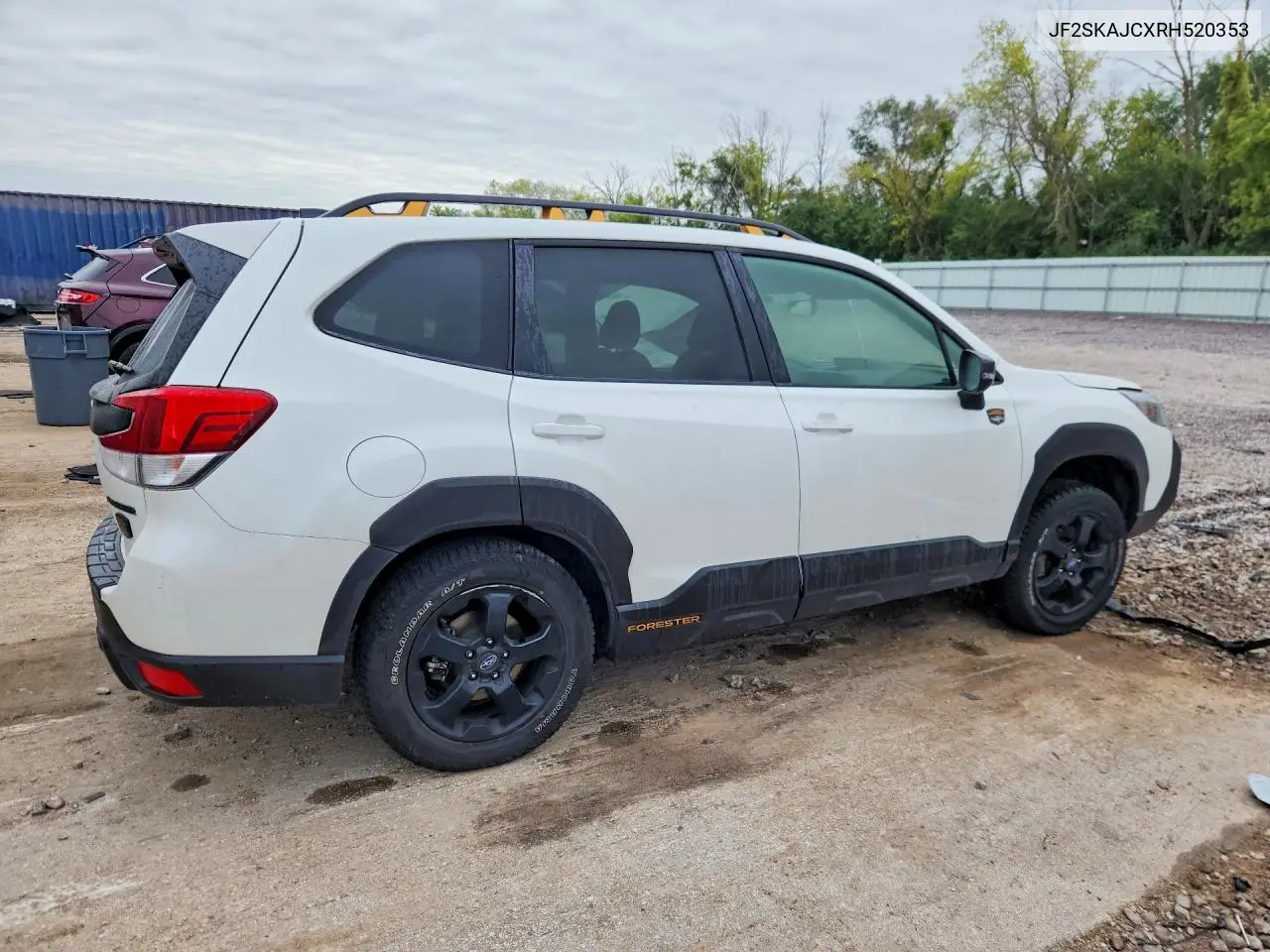 2024 SUBARU FORESTER VIN JF2SKAJCXRH520353 — фото 3