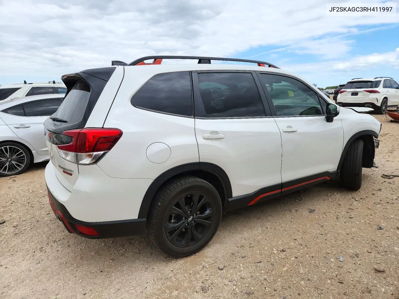 2024 SUBARU FORESTER VIN JF2SKAGC3RH411997 — фото 3