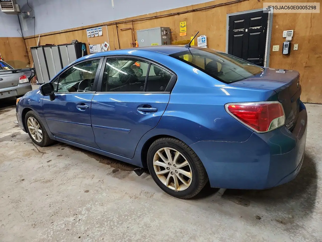 2014 SUBARU IMPREZA VIN JF1GJAC60EG005298 — фото 2