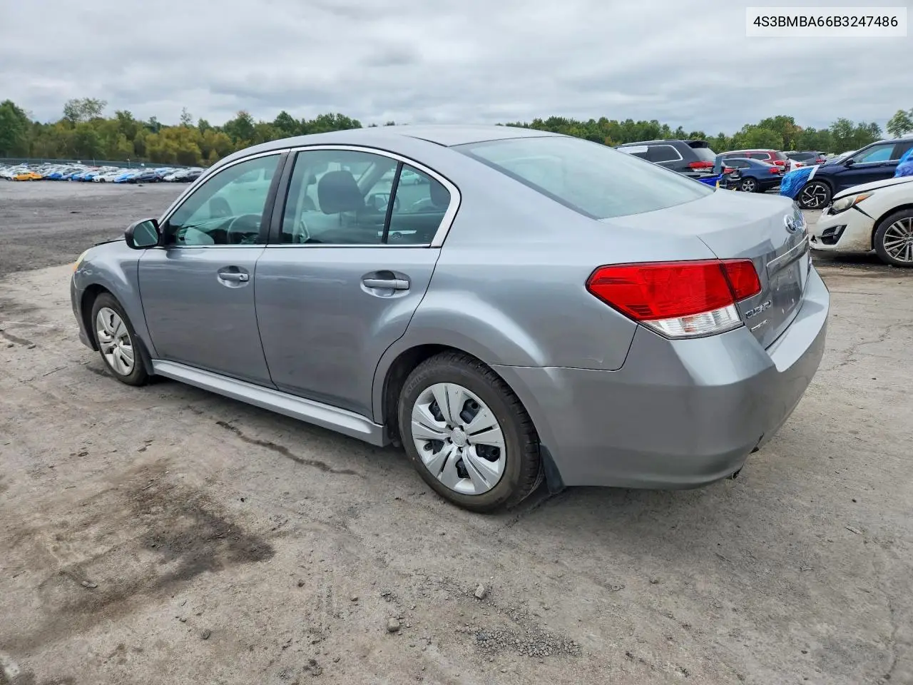 2011 SUBARU LEGACY VIN 4S3BMBA66B3247486 — фото 2