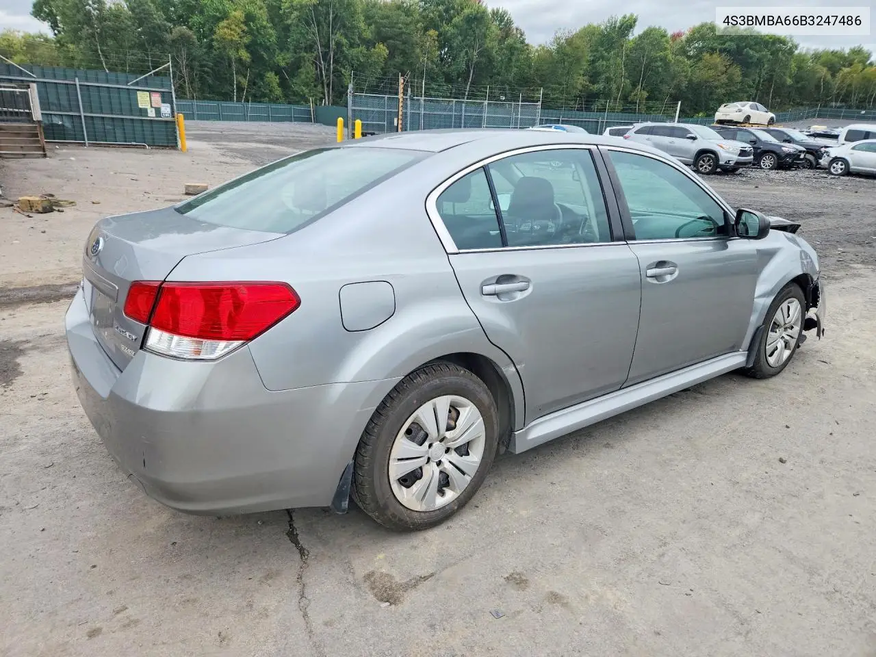 2011 SUBARU LEGACY VIN 4S3BMBA66B3247486 — фото 3