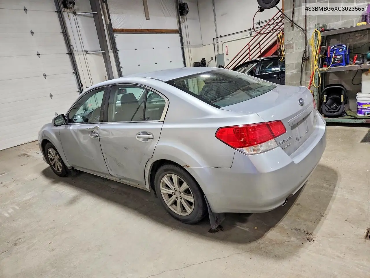 2012 SUBARU LEGACY VIN 4S3BMBG6XC3023565 — фото 2