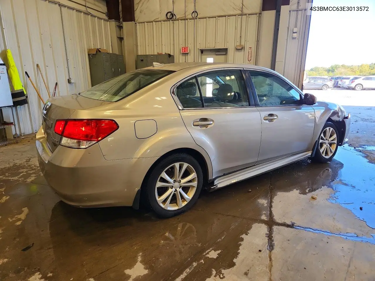 2014 SUBARU LEGACY VIN 4S3BMCC63E3013572 — фото 3