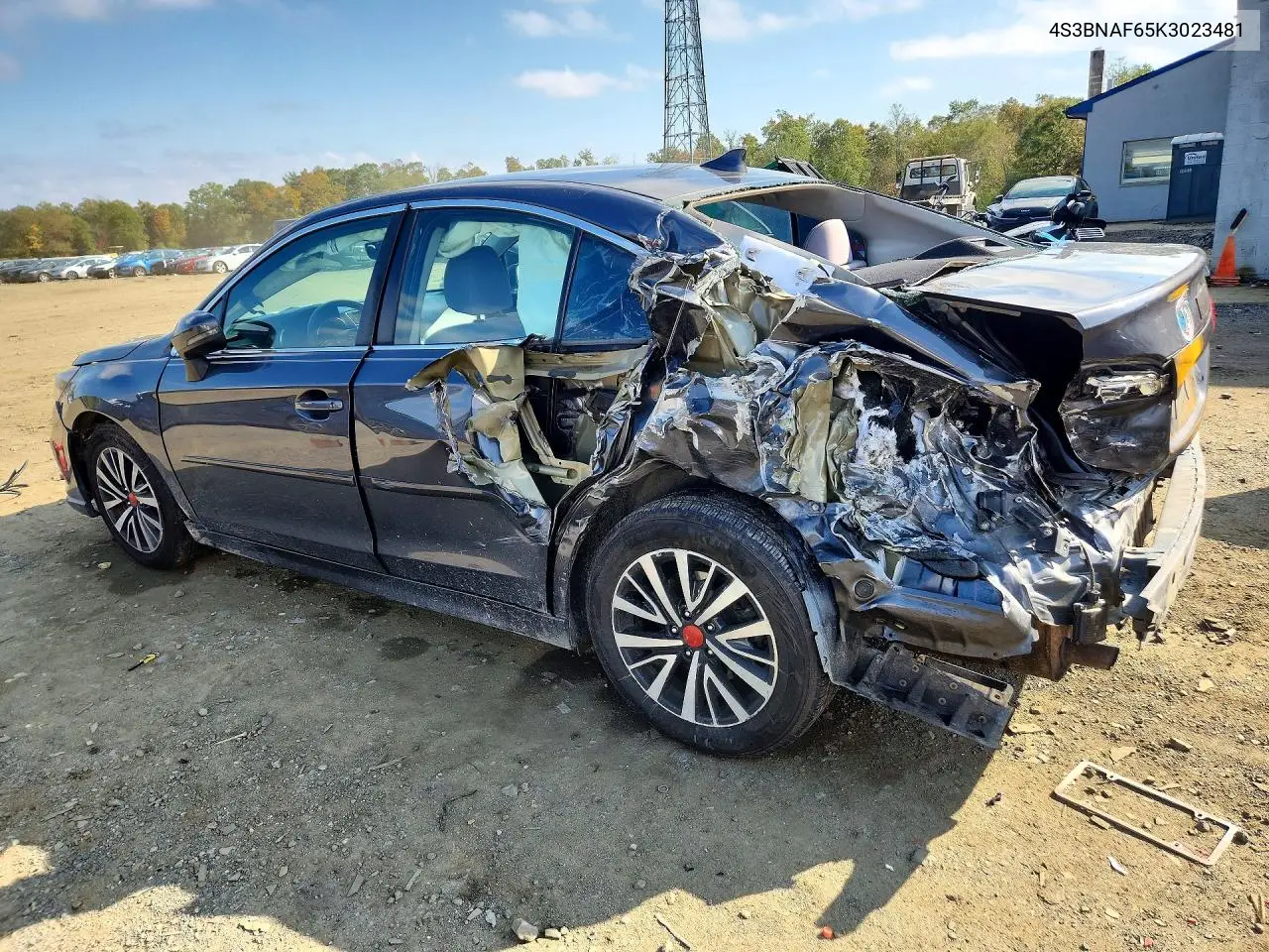 2019 SUBARU LEGACY VIN 4S3BNAF65K3023481 — фото 2