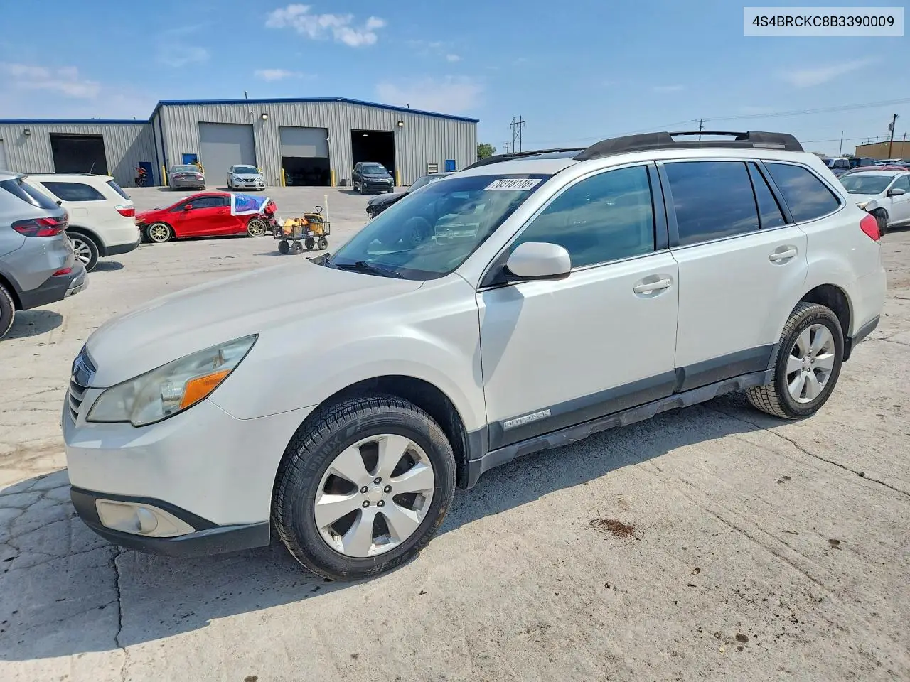2011 SUBARU OUTBACK VIN 4S4BRCKC8B3390009 — фото 2