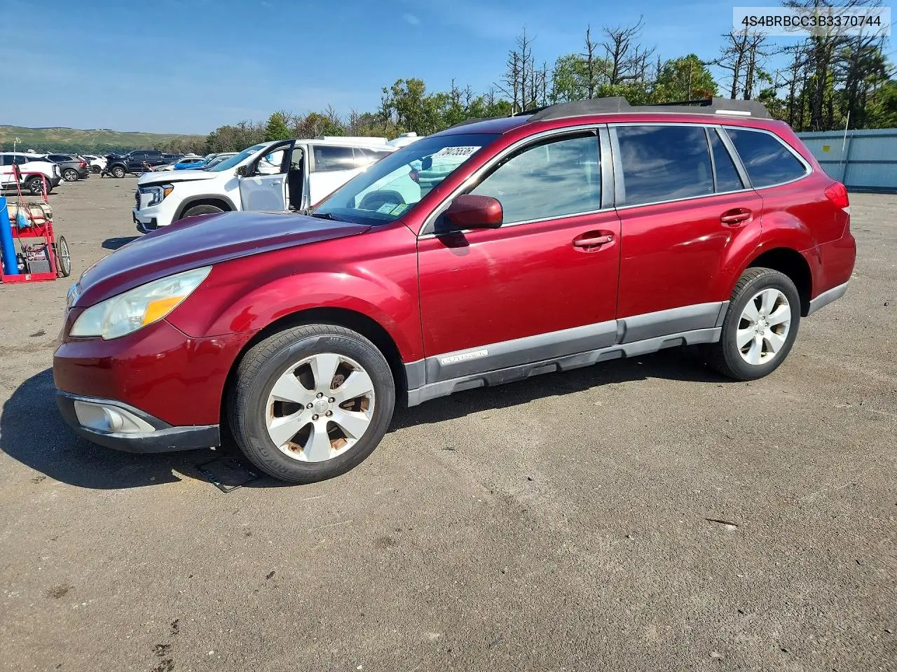 SUBARU OUTBACK 2011, VIN 4S4BRBCC3B3370744