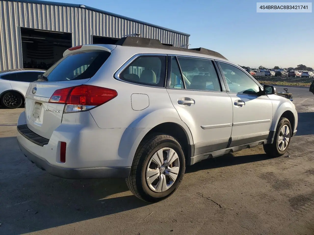 2011 SUBARU OUTBACK VIN 4S4BRBAC8B3421741 — фото 3