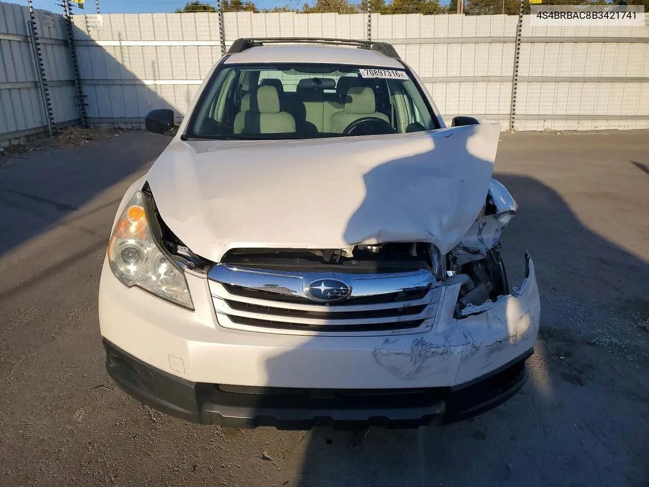2011 SUBARU OUTBACK VIN 4S4BRBAC8B3421741 — фото 5