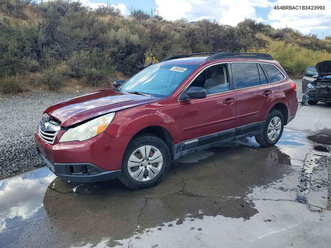 SUBARU OUTBACK 2011, VIN 4S4BRBAC1B3423993