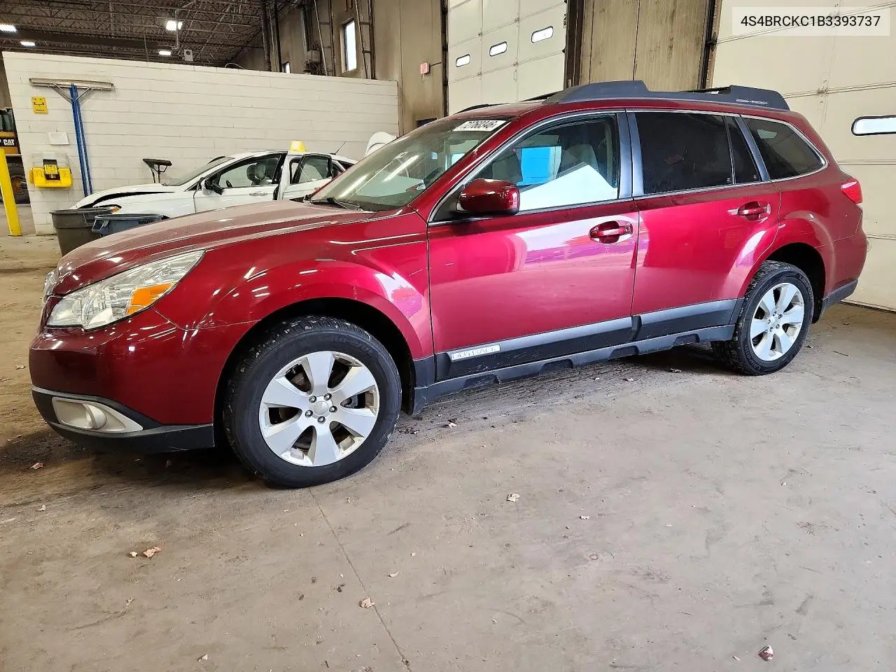 SUBARU OUTBACK 2011, VIN 4S4BRCKC1B3393737