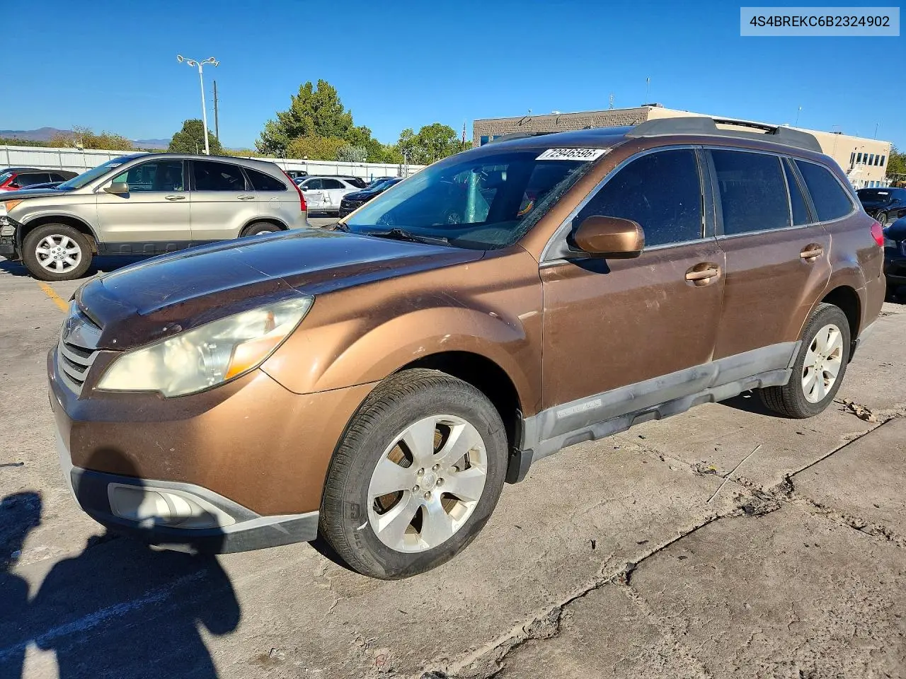 SUBARU OUTBACK 2011, VIN 4S4BREKC6B2324902