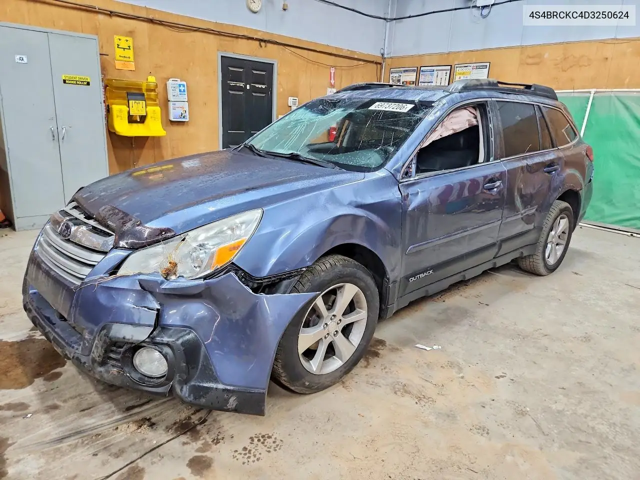 SUBARU OUTBACK 2013, VIN 4S4BRCKC4D3250624