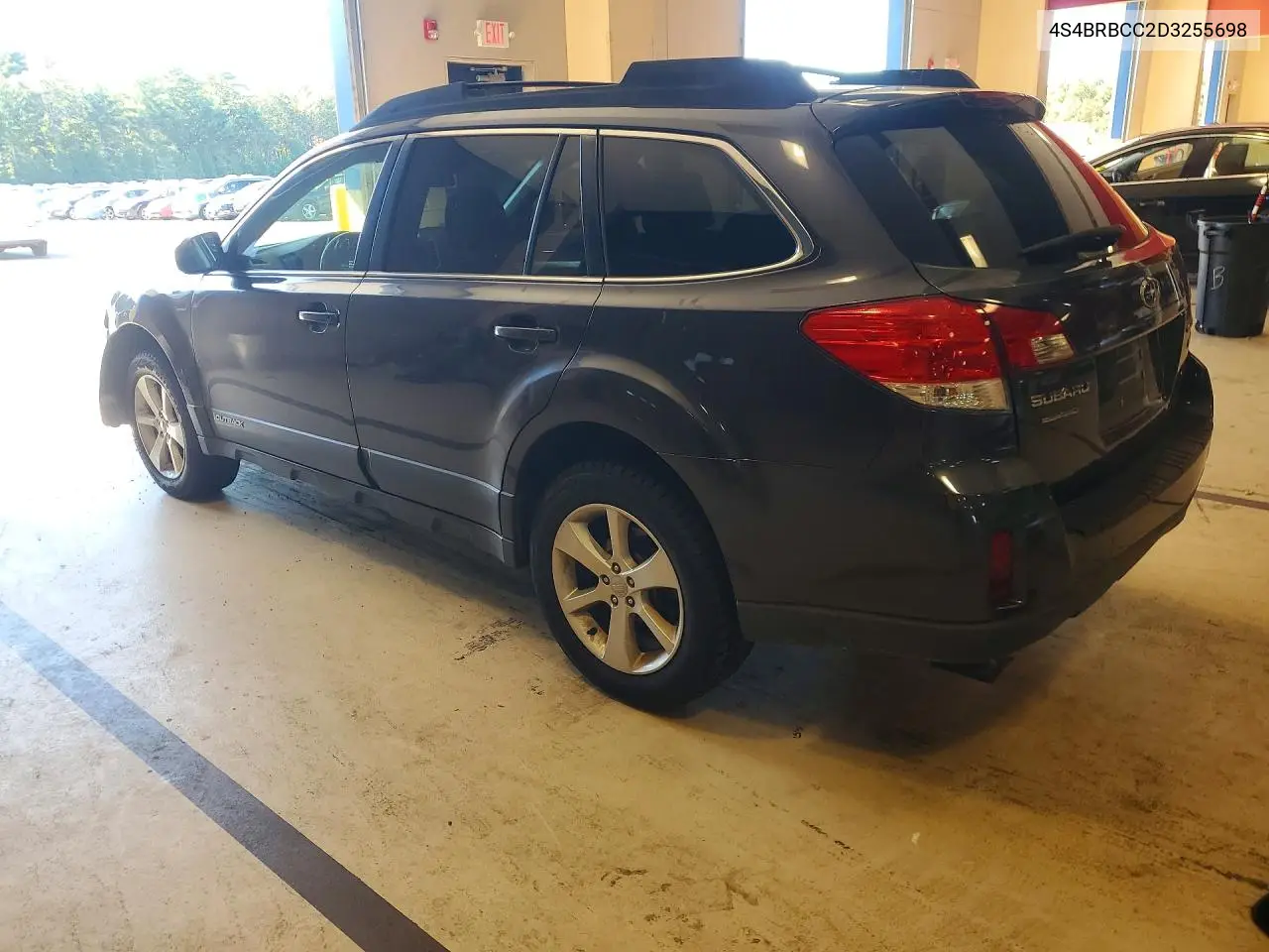 2013 SUBARU OUTBACK VIN 4S4BRBCC2D3255698 — фото 2