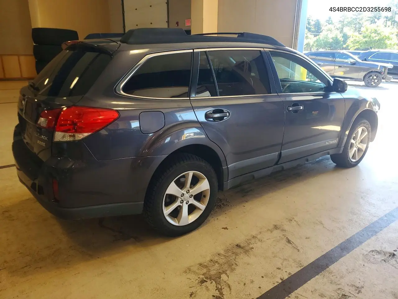 2013 SUBARU OUTBACK VIN 4S4BRBCC2D3255698 — фото 3