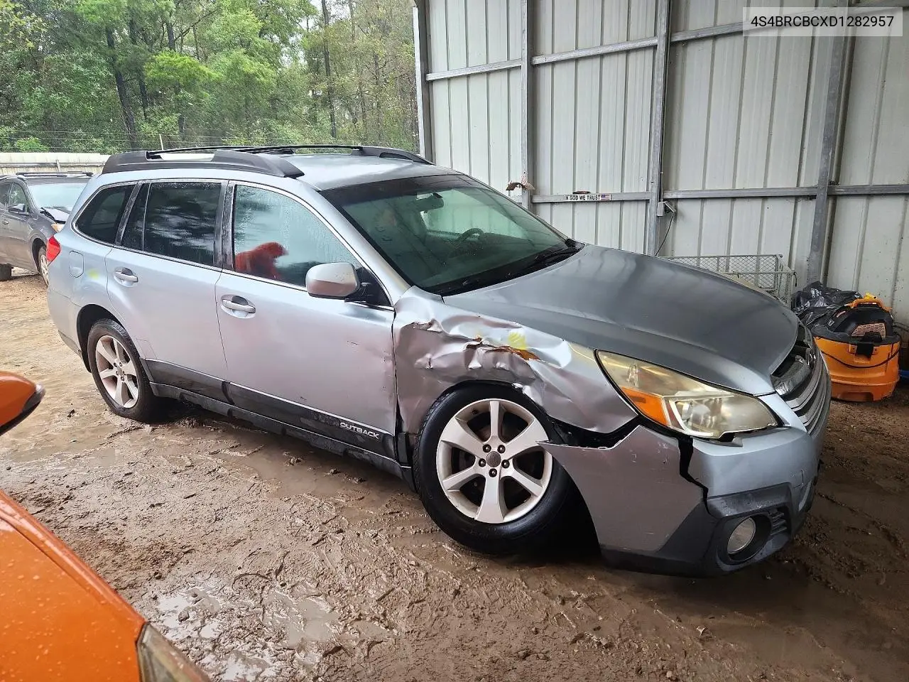 2013 SUBARU OUTBACK VIN 4S4BRCBCXD1282957 — фото 4