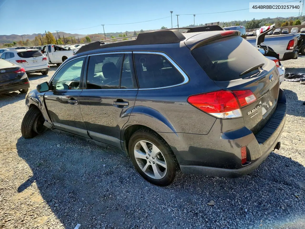 2013 SUBARU OUTBACK VIN 4S4BRBBC2D3257940 — фото 2