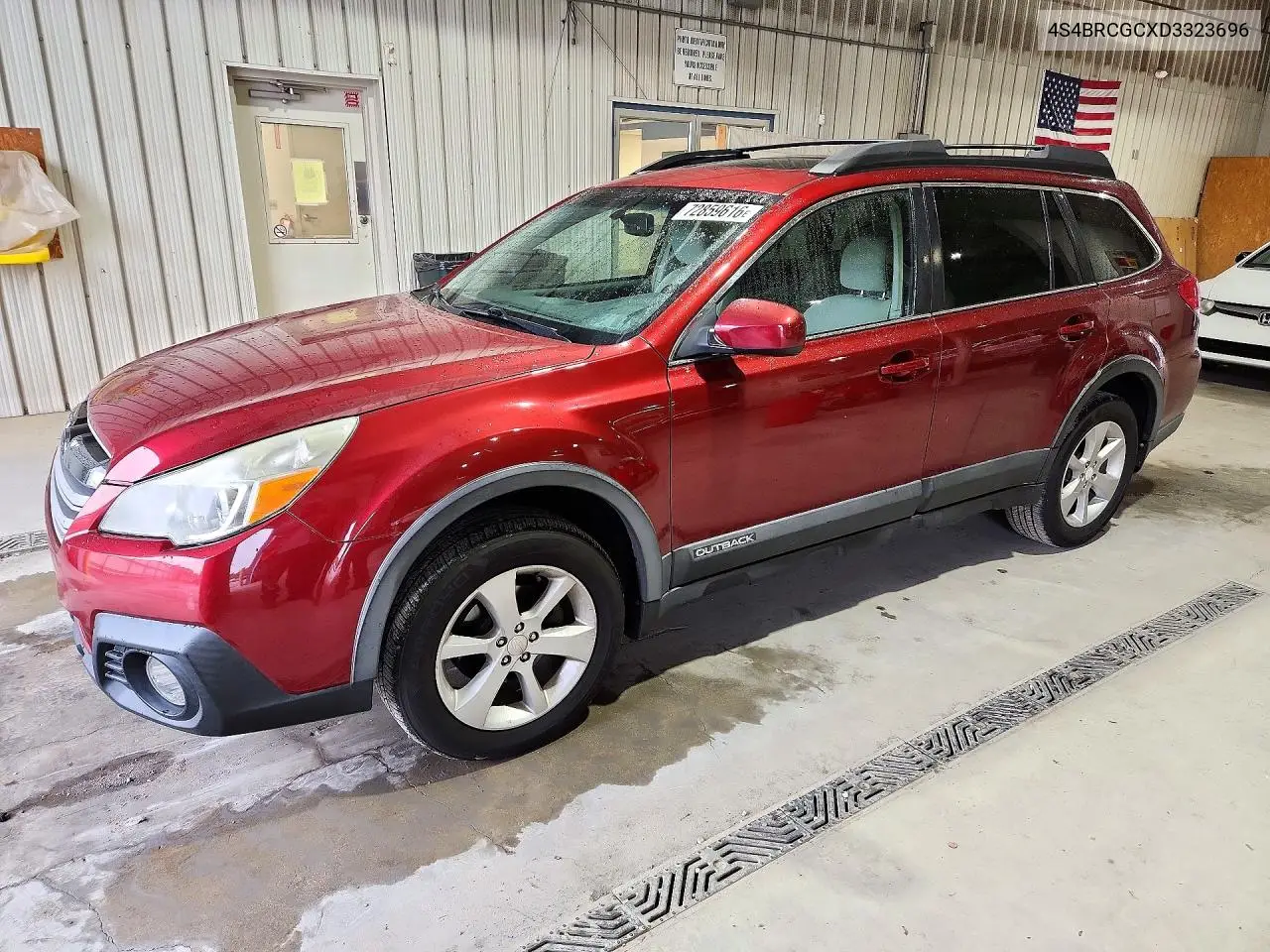SUBARU OUTBACK 2013, VIN 4S4BRCGCXD3323696
