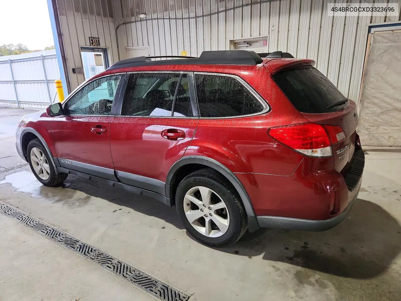 2013 SUBARU OUTBACK VIN 4S4BRCGCXD3323696 — фото 2