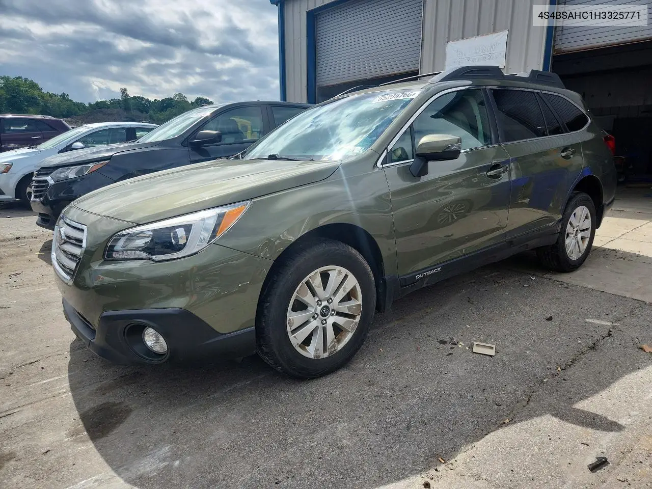 SUBARU OUTBACK 2017, VIN 4S4BSAHC1H3325771