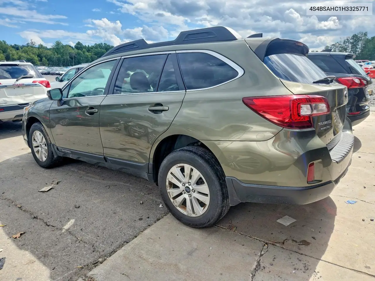 2017 SUBARU OUTBACK VIN 4S4BSAHC1H3325771 — фото 2